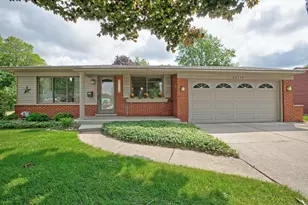 42138 Montroy Dr, Sterling Heights, MI 48313 - Photo 1