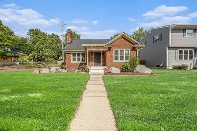 2060 Swensberg Avenue NE, Grand Rapids, MI 49505 - Photo 1