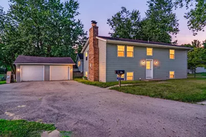 420-422 West Street, Grand Ledge, MI 48837 - Photo 1