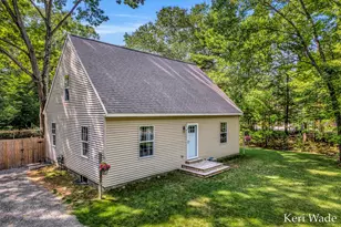 1321 N Scenic Dr, Muskegon, MI 49445 - Photo 1