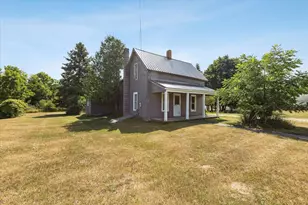 756 S Roth St, Reed City, MI 49677 - Photo 1