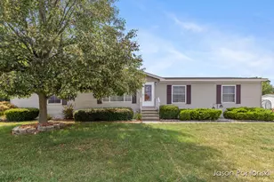 7429 Curry St SE, Caledonia, MI 49316 - Photo 1