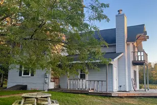 11529 168th Ave, Grand Haven, MI 49417 - Photo 1