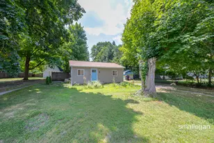 129 Ida St, Allegan, MI 49010 - Photo 1