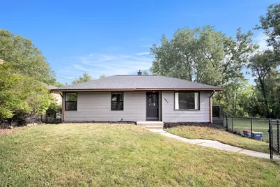 1491 Knapp Street NE, Grand Rapids, MI 49505 - Photo 1