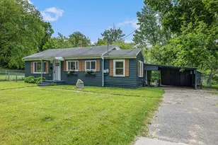 420 Elmdale St NE, Grand Rapids, MI 49525 - Photo 1