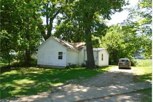 159 Spring St, Battle Creek, MI 49037 - Photo 1