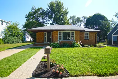 1141 W Larch Avenue, Muskegon, MI 49441 - Photo 1