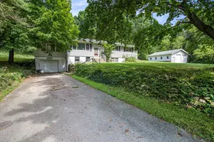 402 W Winter St, Albion, MI 49224 - Photo 1