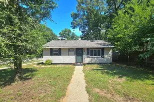 2108 Austin St, Muskegon, MI 49444 - Photo 1