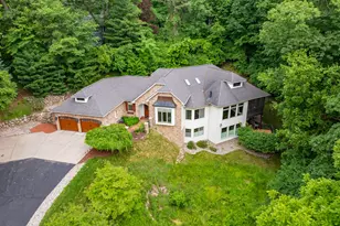 1431 Edgemoor Ave, Kalamazoo, MI 49008 - Photo 1