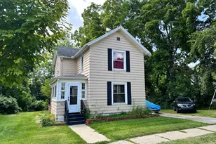 503 W Trail St, Jackson, MI 49201 - Photo 1