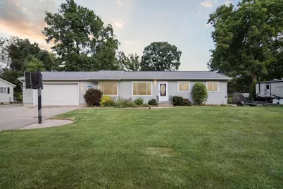 2554 Dan Street, Jackson, MI 49201 - Photo 1