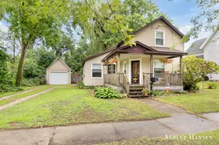 812 Alderman St, Belding, MI 48809 - Photo 1