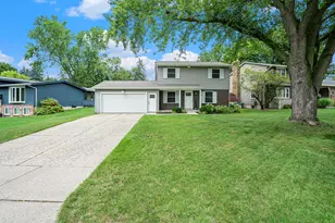 1147 Springwood Dr SE, Kentwood, MI 49508 - Photo 1