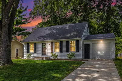 637 Faircrest Avenue NW, Grand Rapids, MI 49534 - Photo 1