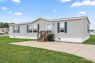 135 Shapell Ln NW, Grand Rapids, MI 49534 - Photo 1