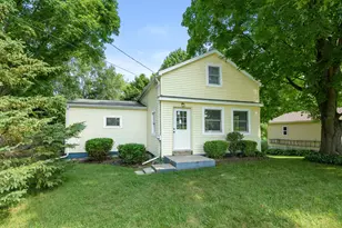 821 S Michigan Ave, Hastings, MI 49058 - Photo 1