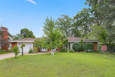 241 Woodlawn Court, Zeeland, MI 49464 - Photo 1