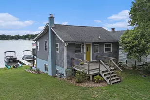 66989 Lakeshore Dr, Dowagiac, MI 49047 - Photo 1