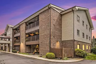 251 W Columbia Ave W, Battle Creek, MI 49015 - Photo 1