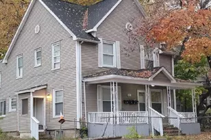 35 Liberty St, Pontiac, MI 48341 - Photo 1