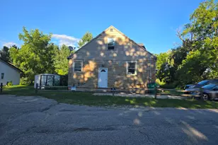 834 Dykstra Rd, Muskegon, MI 49445 - Photo 1