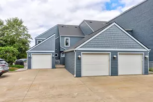 215 N Shore Dr, South Haven, MI 49090 - Photo 1