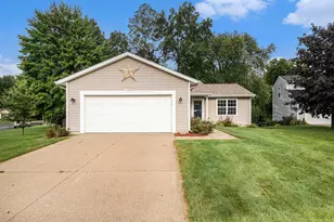 11127 Creekside Dr, Allendale, MI 49401 - Photo 1