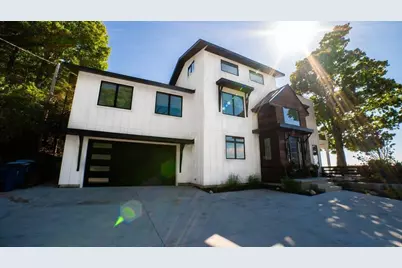 10 Grand Avenue, Grand Haven, MI 49417 - Photo 1