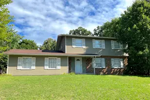 5087 Peachtree Ct NE, Rockford, MI 49341 - Photo 1