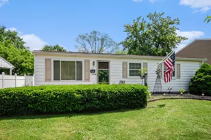 5373 Leland St, Brighton, MI 48116 - Photo 1