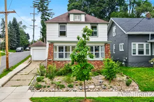 1122 Hall St SE, Grand Rapids, MI 49507 - Photo 1