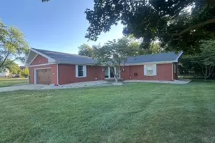 166 N Ruggles St, Bronson, MI 49028 - Photo 1