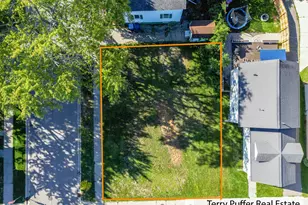 519 N 5th St, Grand Haven, MI 49417 - Photo 1