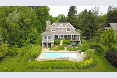 2634 Reeds Lake Court SE, East Grand Rapids, MI 49506 - Photo 1