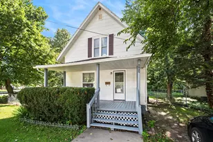 117 S Harrison St, Berrien Springs, MI 49103 - Photo 1