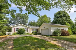 8811 Buchanan St, Allendale, MI 49401 - Photo 1