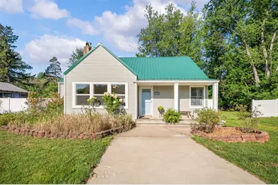 12220 N Wolcott Avenue, Sawyer, MI 49125 - Photo 1