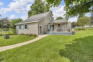 110 W Commercial Dr, Brooklyn, MI 49230 - Photo 1