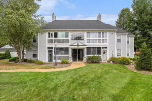 352 Butler Ct, Marshall, MI 49068 - Photo 1