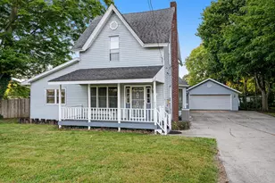 813 Park Shore Dr, Cassopolis, MI 49031 - Photo 1