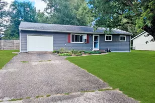 800 E Evergreen St, Greenville, MI 48838 - Photo 1