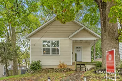 743 College Avenue NE, Grand Rapids, MI 49503 - Photo 1