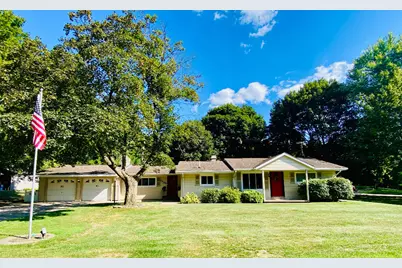 1205 Leinbach Avenue, Bloomfield Hills, MI 48302 - Photo 1