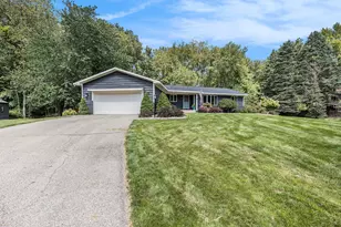 3145 Lindenwood Dr SE, Kentwood, MI 49512 - Photo 1