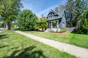 849 Lewis Ave, Saint Joseph, MI 49085 - Photo 1