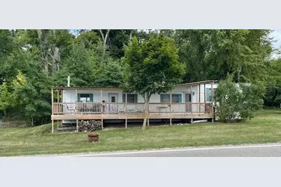 262 E Southern Road, Coldwater, MI 49036 - Photo 1