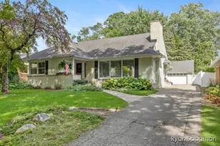 104 Holmdene Blvd NE Blvd NE, Grand Rapids, MI 49503 - Photo 1