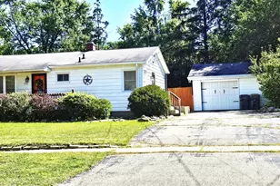 5341 Plateau St, Portage, MI 49002 - Photo 1